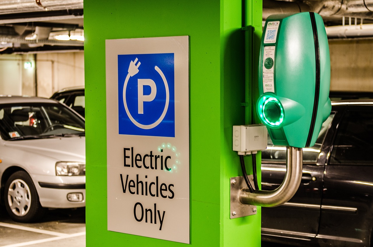 Green Energy for Electric Vehicles - The Way Forward?